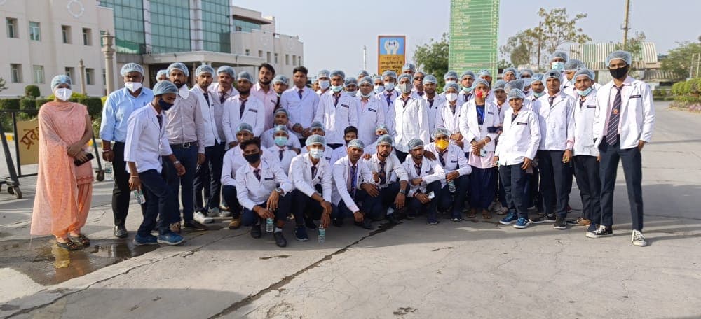 Poineer Institute of Pharmacy Bareilly Images photo 4